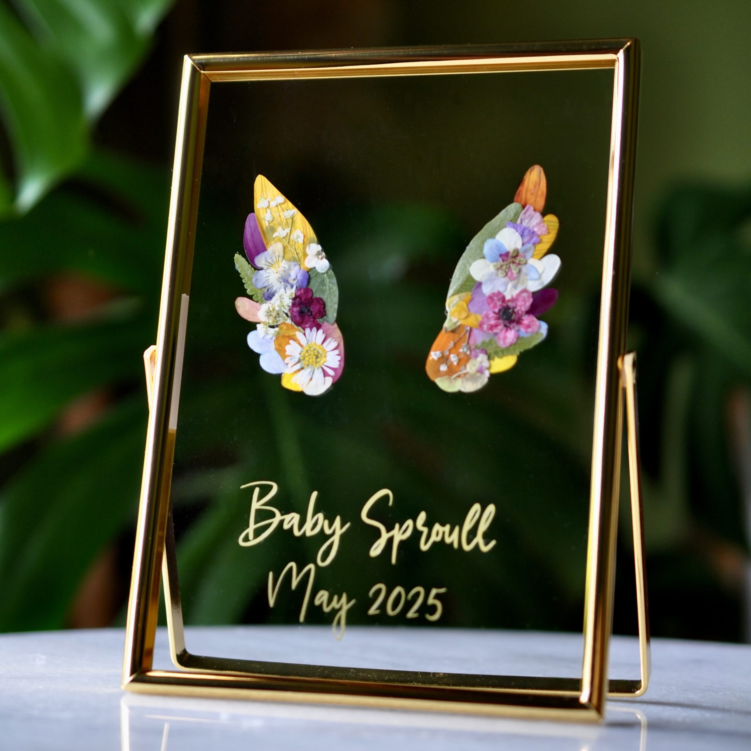 Angel wings miscarriage keepsake made from real pressed flowers – personalized memorial for baby loss