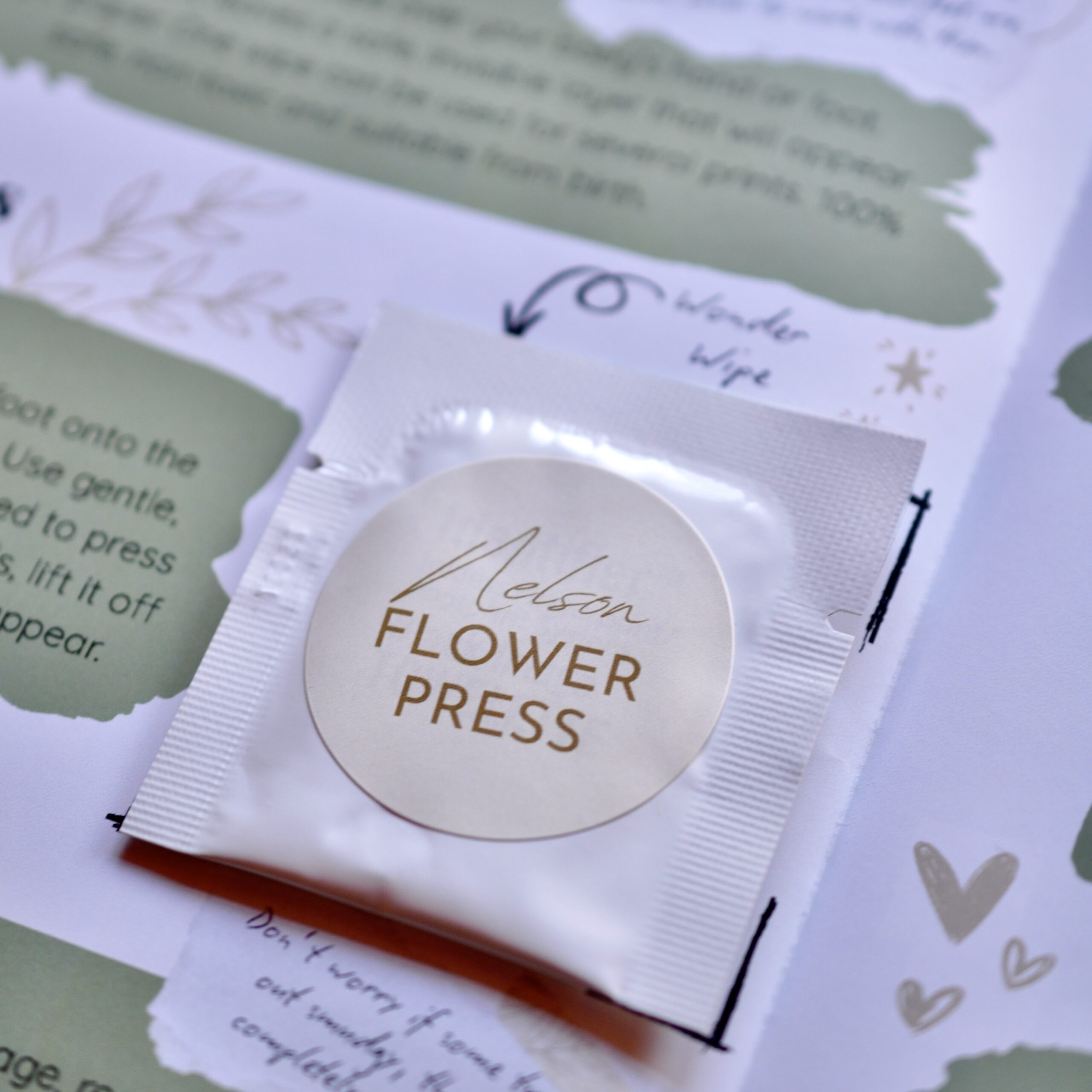 Optional Add On: Inkless Print kit to take baby's prints in a safe, mess-free way